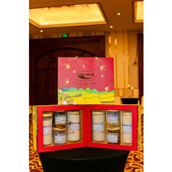 HỘP QUÀ TĂNG CAO CẤP - NGỌC TRỜI ĐẤT VIỆT - 4 LOẠI GẠO ĐẶC SẢN VÙNG MIỀN - H3